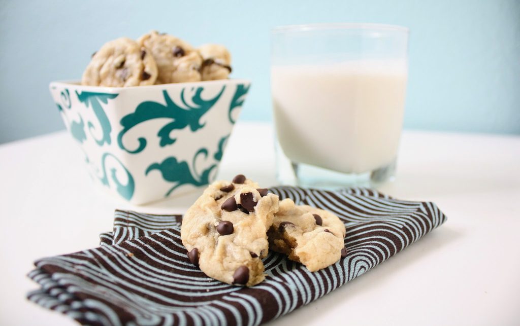 Vegan Chocolate Chip Cookies